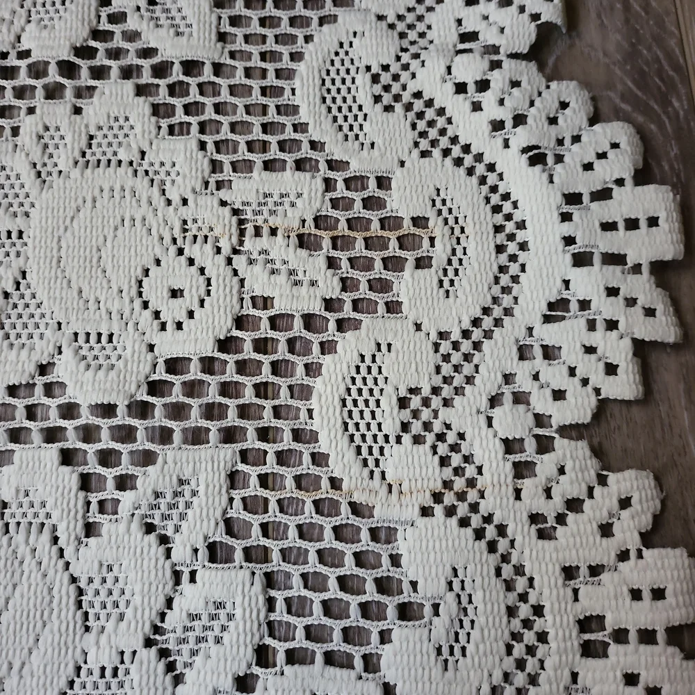 Heritage Lace Doilie 36